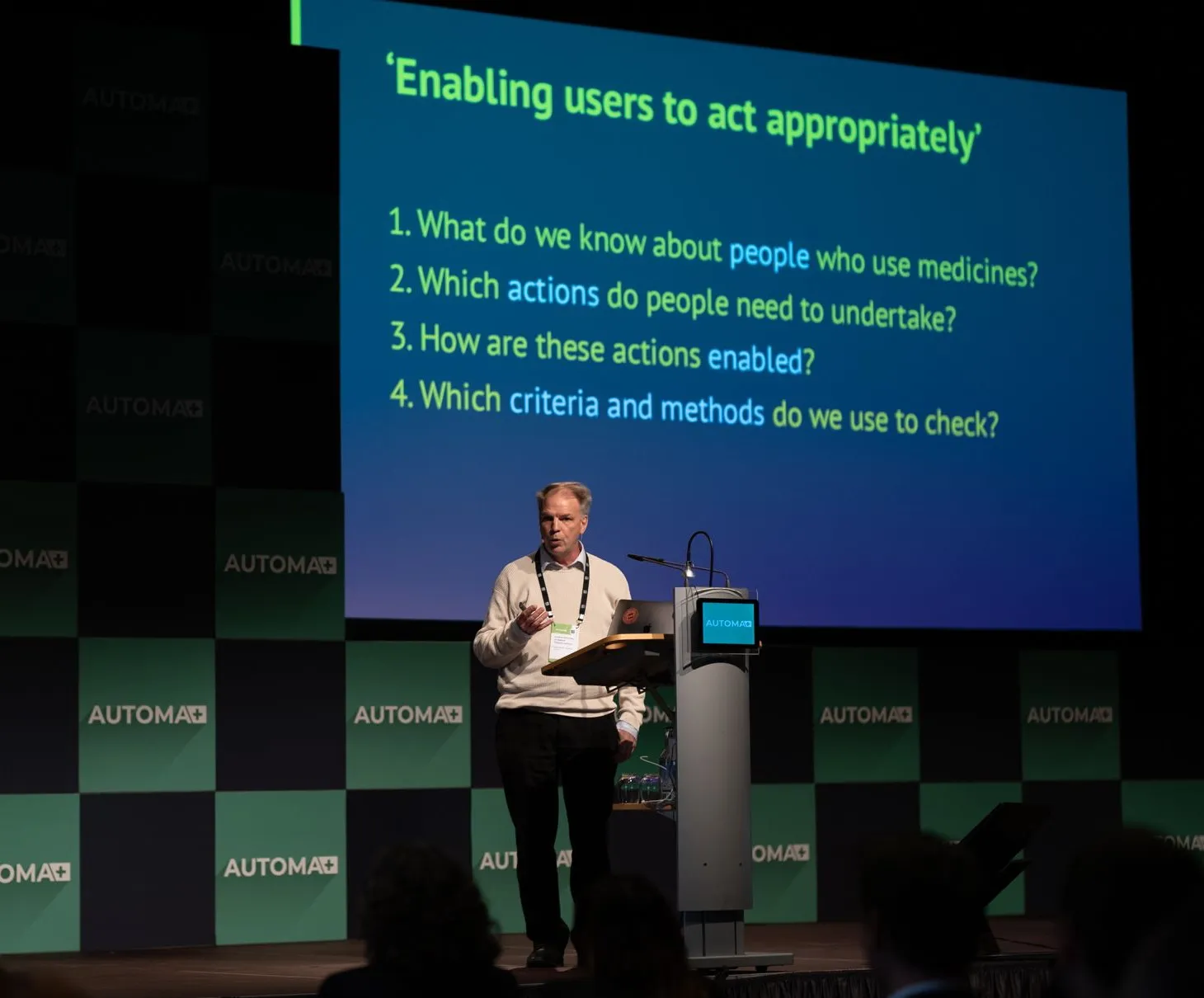 Karel presenting in Zurich